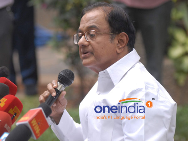 இந்திராணி, பீட்டர், கார்த்திக்