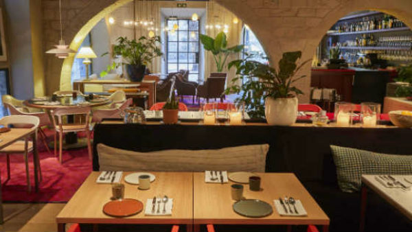 உணவகங்களுடன் பேச்சு வார்த்தை