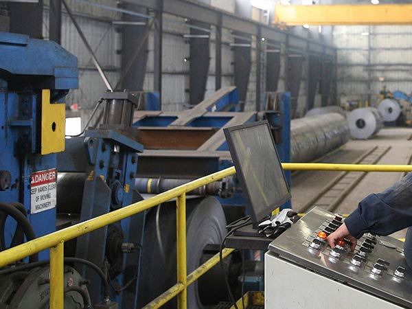 அடி வேண்டாம் 