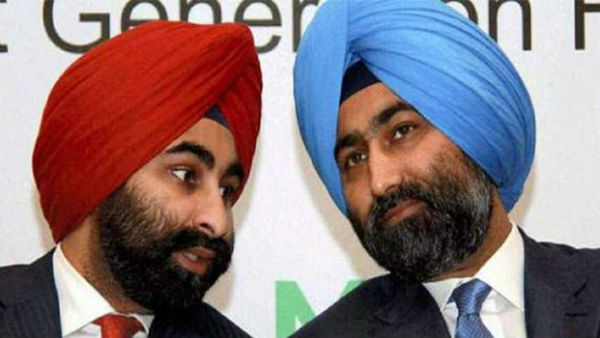 அதிகாரிகள் கைது 