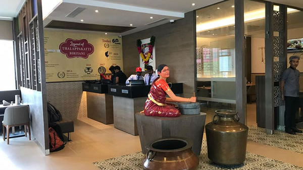 உலக முழுதும் விரிவாக்கம் 