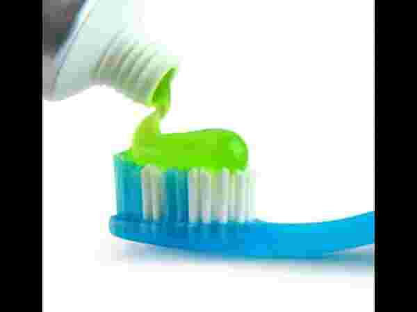 டூத் பேஸ்ட், குளியல் சோப்பிலுமா 