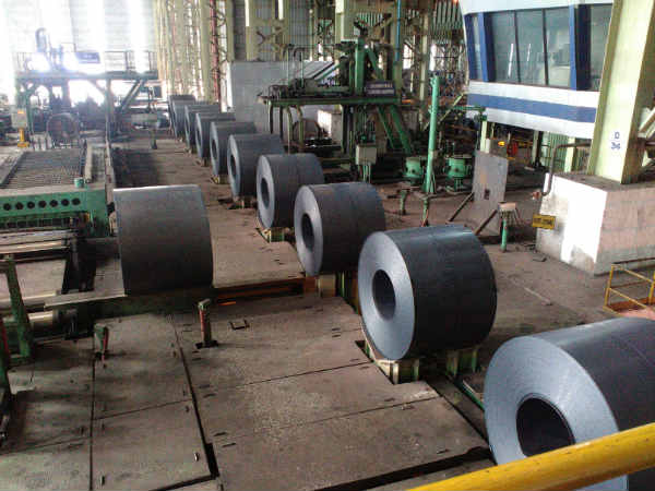 வீழ்ச்சியை தடுக்க பல சலுகைகள் 