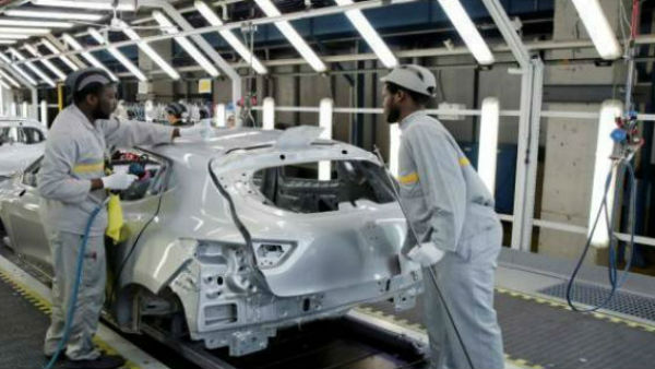 வாகன உற்பத்தியாளர்கள் போராடி வருகிறார்கள் 