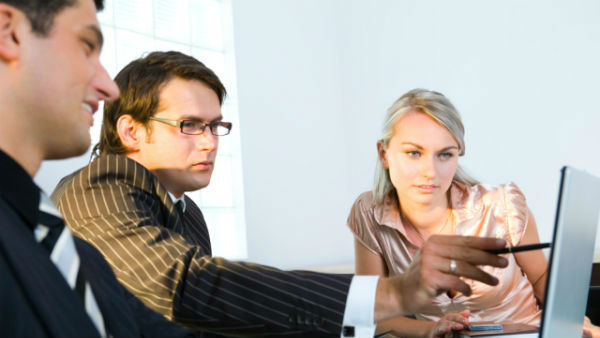 அழைக்கப்பட்டவர்கள் பங்கேற்க முடியுமா? 