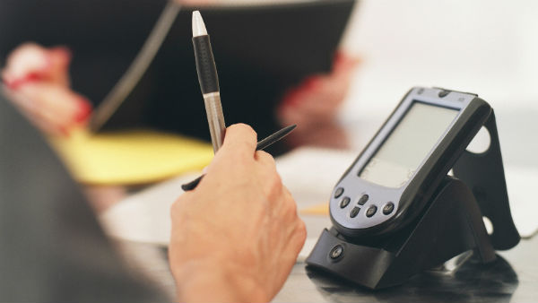 மீட்டிங் தார்மீகம் 