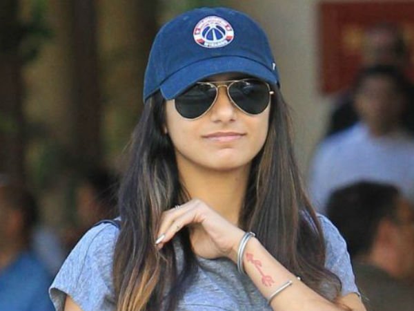  பேசியது இல்லை 