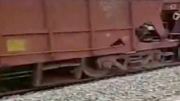 எடை அடிப்படையிலும் சரக்கு வீழ்ச்சி 