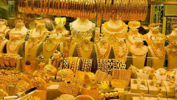 முதலீட்டாளர்கள் காத்திருக்கிறார்கள் 