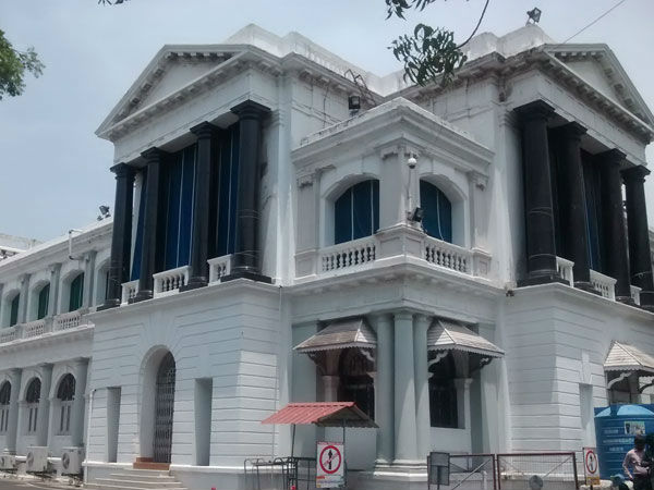 மத்திய அரசால் பாதிப்பு 