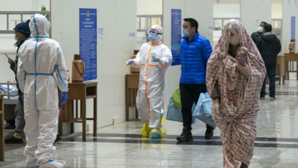 குறைந்து வரும் பயணிகளின் எண்ணிக்கை 