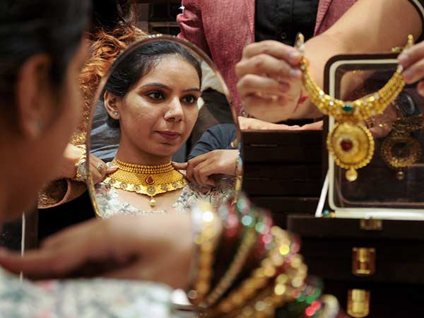 தங்கத்தில் முதலீடுகள் அதிகரிக்கலாம் 