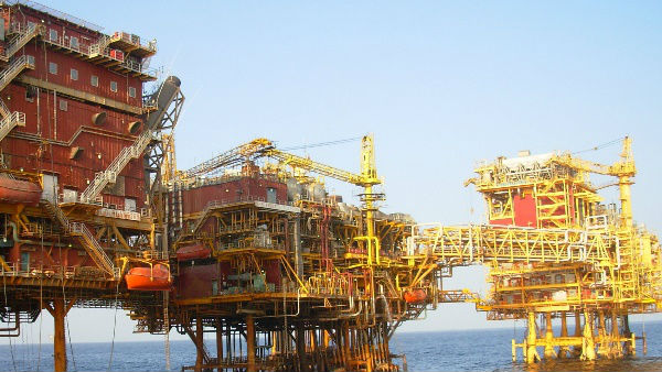 இன்னும் வீழ்ச்சி காணலாம் 