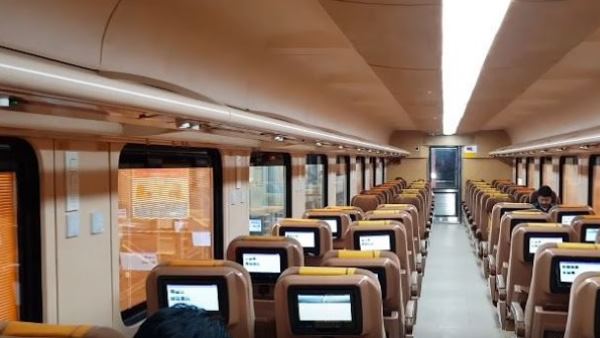 இரண்டாவது தனியார் ரயில் 