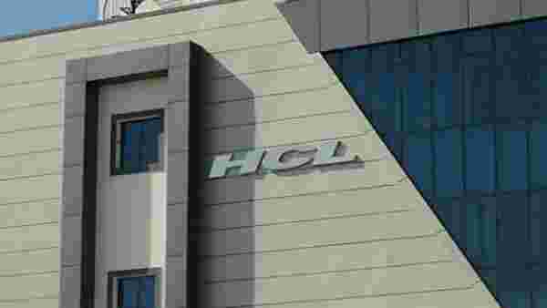 வீட்டில் இருந்து பணிபுரிய அனுமதி 