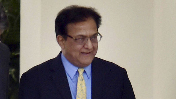 மொத்தப் பணம் வெளியேற்றம் 