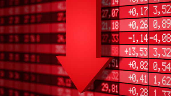 சீனாவிலும் வீழ்ச்சி 