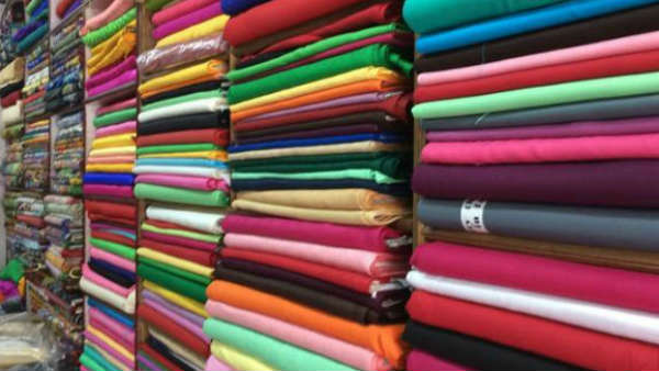 ஜவுளித்துறையில் பணி நீக்கம் 