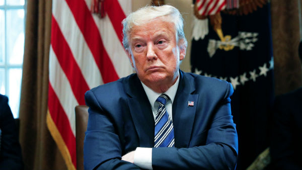 பணி நீக்கம் செய்யப் போகிறாரா? 