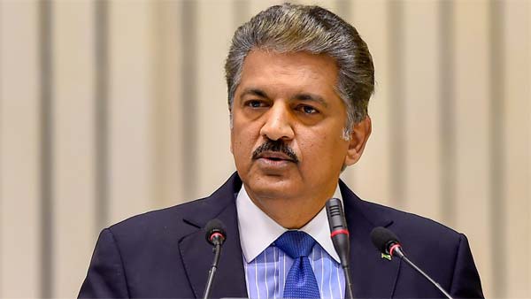 ஆனந்த் மகேந்திரா பாராட்டு 