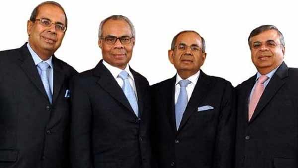 873 குடும்ப நிறுவனங்கள்