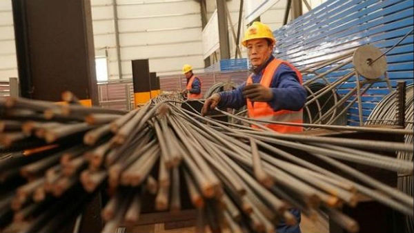 தொழிலாளர்கள் 