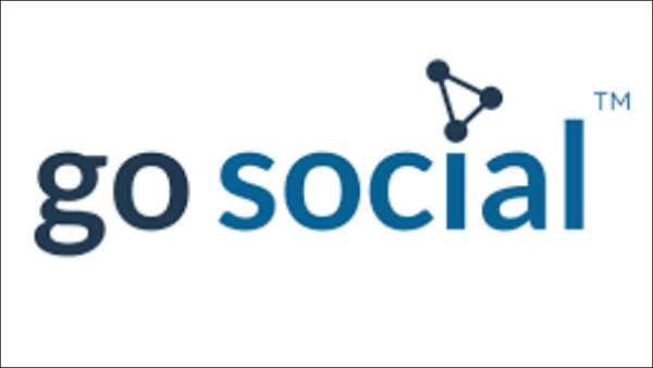 12 ஊழியர்கள்