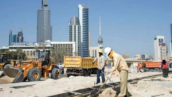 70 சதவீதம் வெளிநாட்டினர்