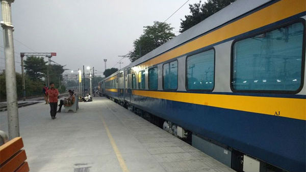 160 கிலோமீட்டர் வேகம்