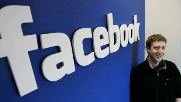 மார்க் ஜூக்கர்பெர்க்