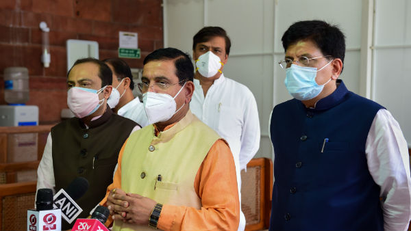 இறக்குமதி சரிவு 