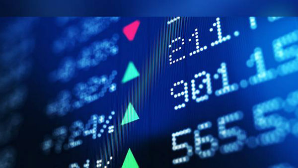 வாரத்தின் இறுதியில் சர்பிரைஸ் கொடுத்த சந்தை.. சென்செக்ஸ் 200 புள்ளிகளுக்கு மேல் ஏற்றம்..! வாரத்தின் இறுதியில் சர்பிரைஸ் கொடுத்த சந்தை.. சென்செக்ஸ் 200 புள்ளிகளுக்கு மேல் ஏற்றம்..!