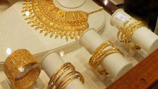 எங்கு தான் நகையை விற்பது? 