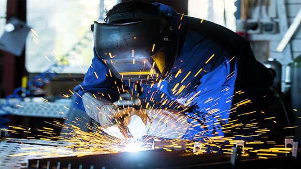  ஊழியர்கள் எண்ணிக்கை