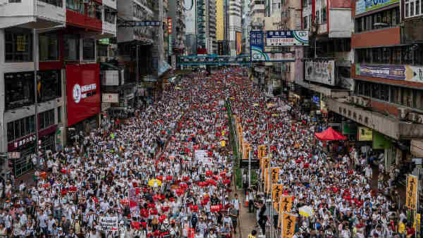 மாற்றினைக் கொண்டிருக்க வேண்டும் 