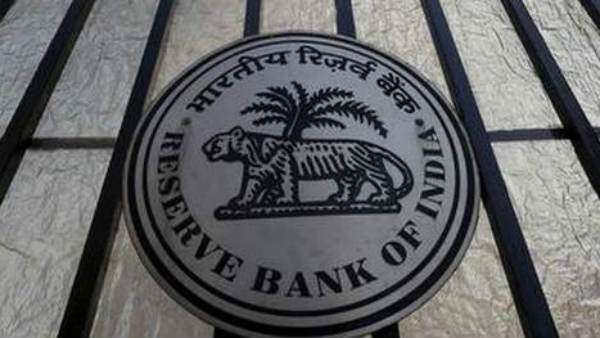 கூட்டணி சேர முயற்சி? 