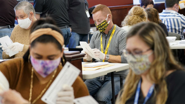 முதலீட்டாளர்கள் 