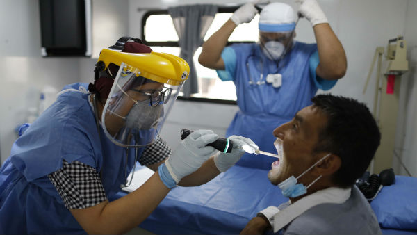 கொரோனாவால் பாதிப்பு 