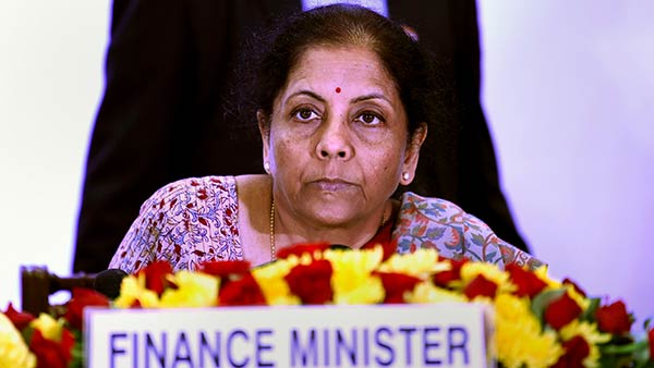 நிர்மலா சீதாராமன் 