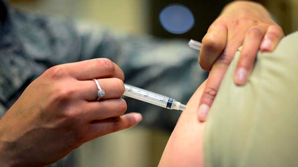 கொரோனா தடுப்பூசி பற்றிய சாதகமான செய்திகள் 