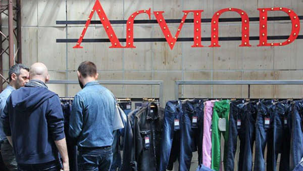 அர்விந்த் பேஷனுடன் ஒப்பந்தம் 