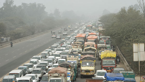 வர்த்தக வாகனங்களுக்கு எவ்வளவு வரி 