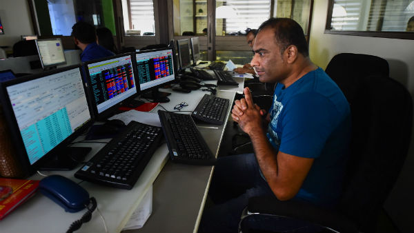 சரிவுக்கு என்ன காரணம் 