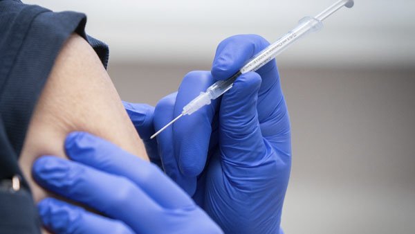 தடுப்பூசிகள் வந்துவிட்டன 