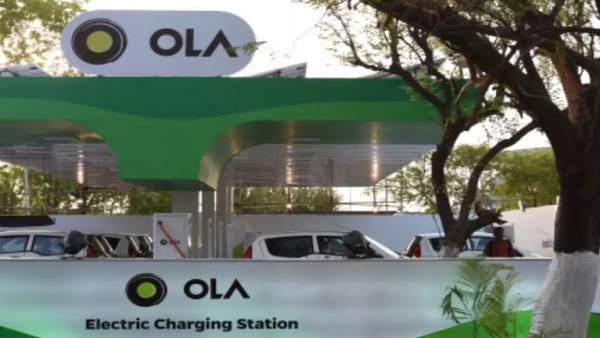 10,000 பேருக்கு வேலை 