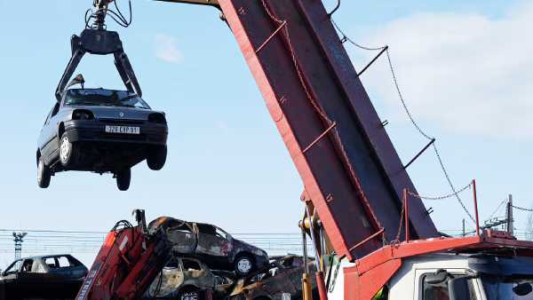 வாகன ஸ்கிராப்பிங் திட்டம் 