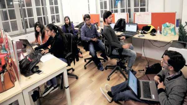 பிளெக்ஸி ஊழியர்கள் அதிகரிப்பு 