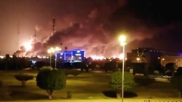 சவுதி-க்கு ஆதரவு 