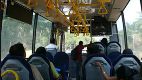  பேருந்து பயணத்தில் கட்டுப்பாடு