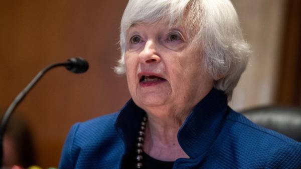 பெரு நிறுவனங்கள் 